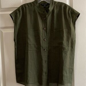 Banana Republic Dark Green Button-Up Linen Top